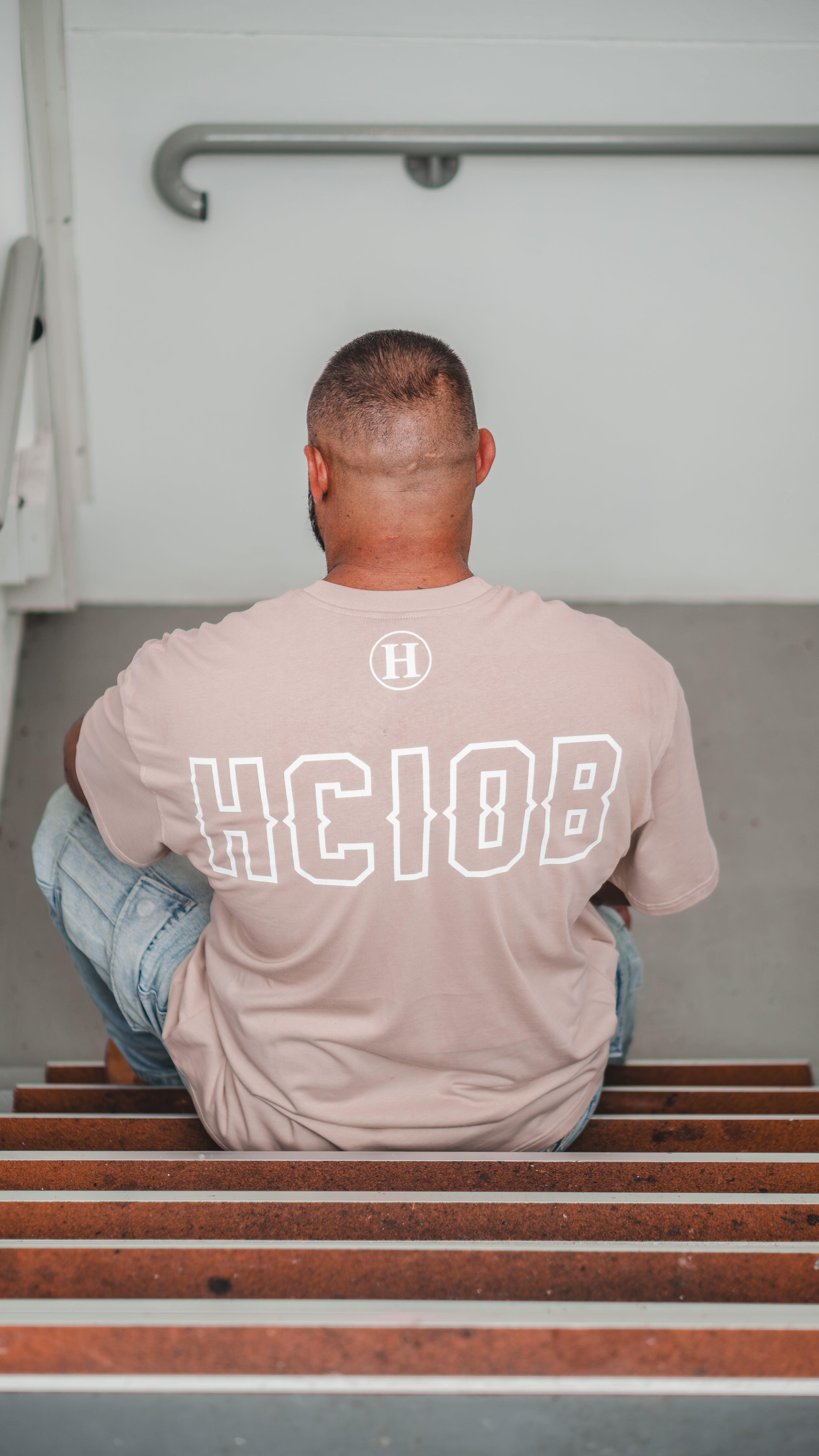 OVERSIZED HCIOB ESSENTIALS TEES