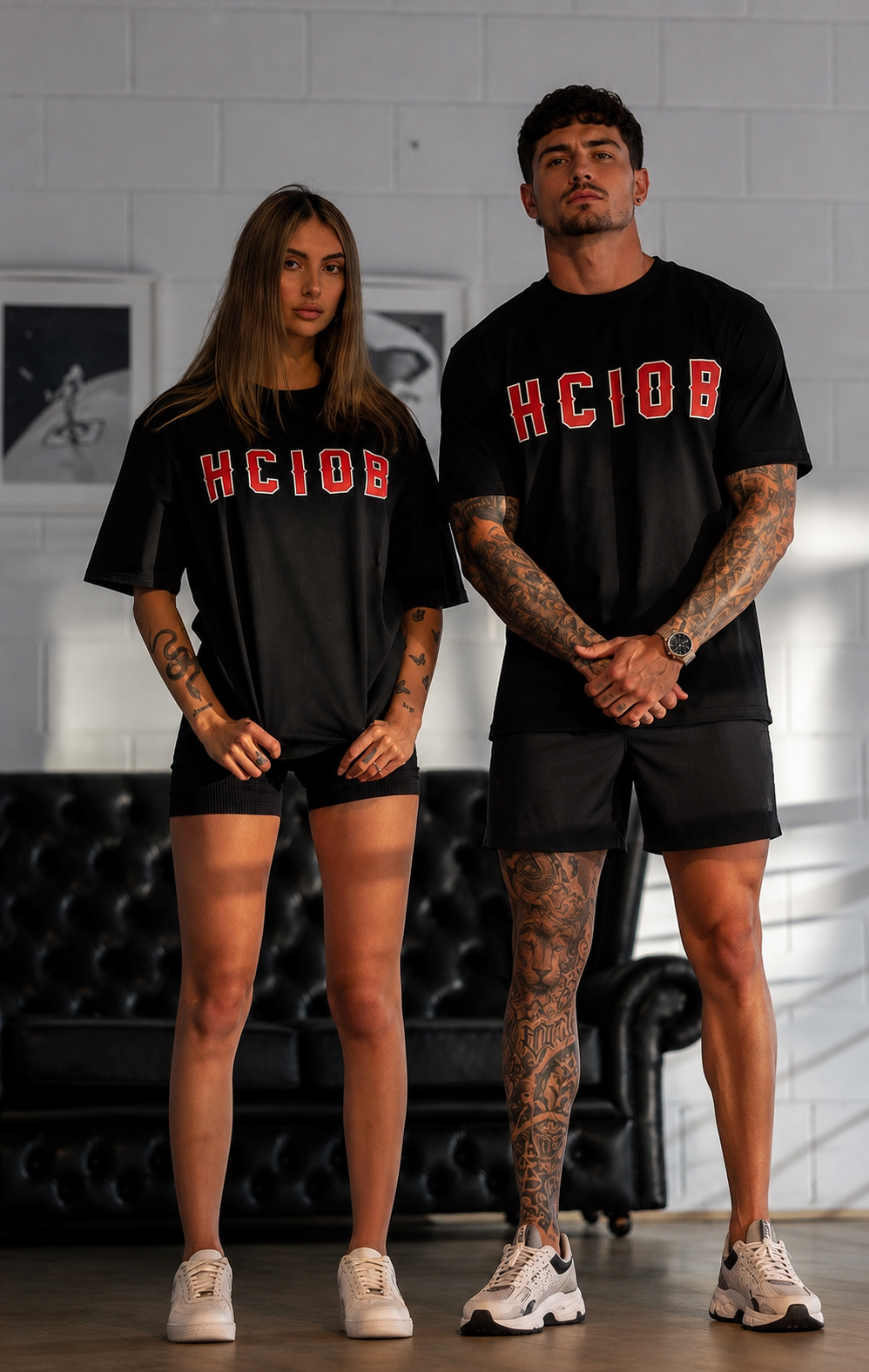 VARSITY PLAYERS TEE — CRIMSON