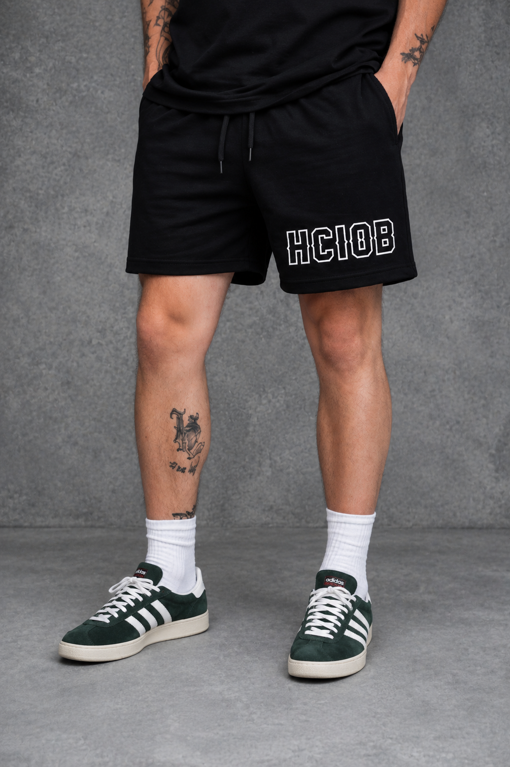 HCIOB ESSENTIALS SHORTS