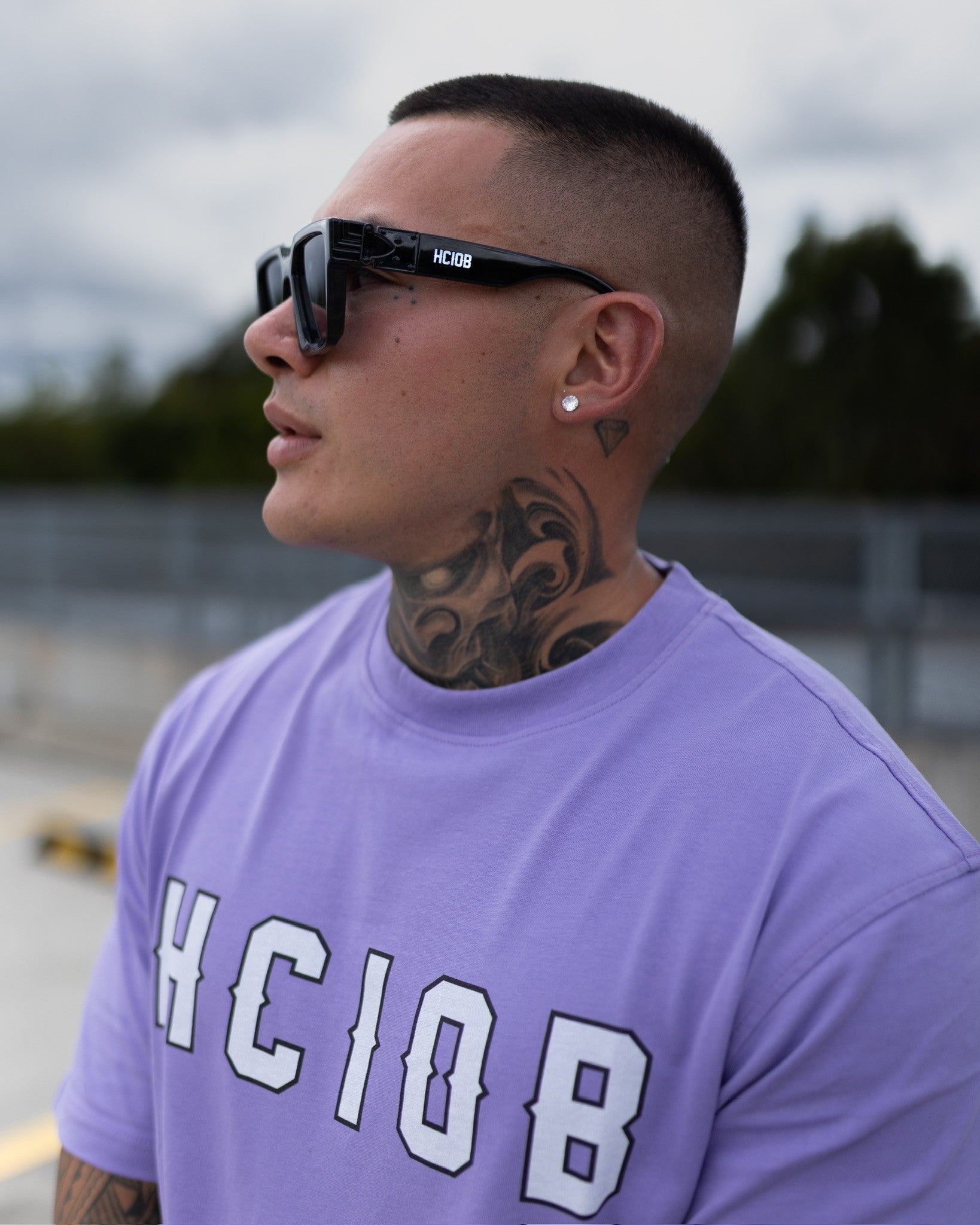 VARSITY STAPLE PHANTOM TEE